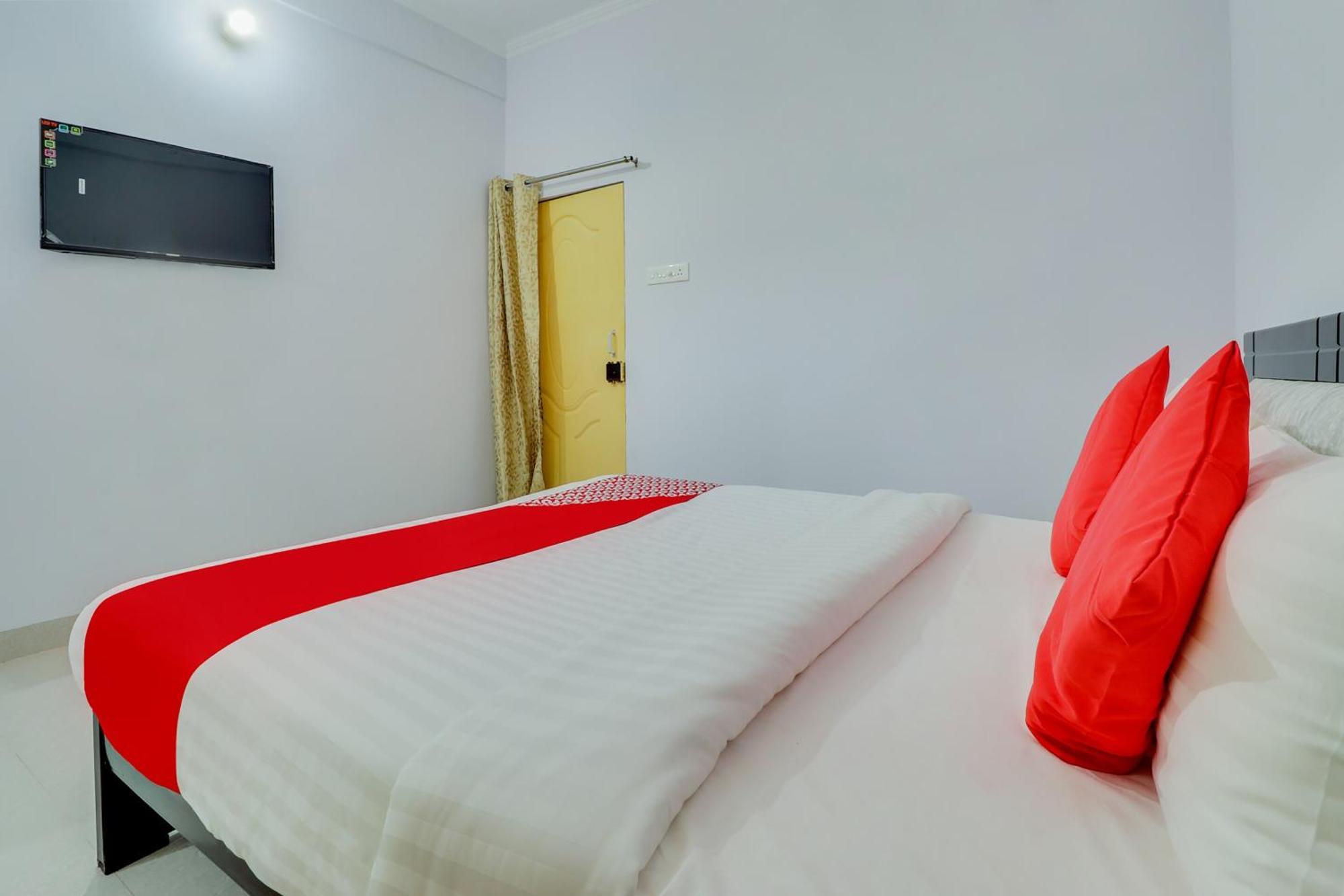 Hotel O Vgs Chinhat Dış mekan fotoğraf