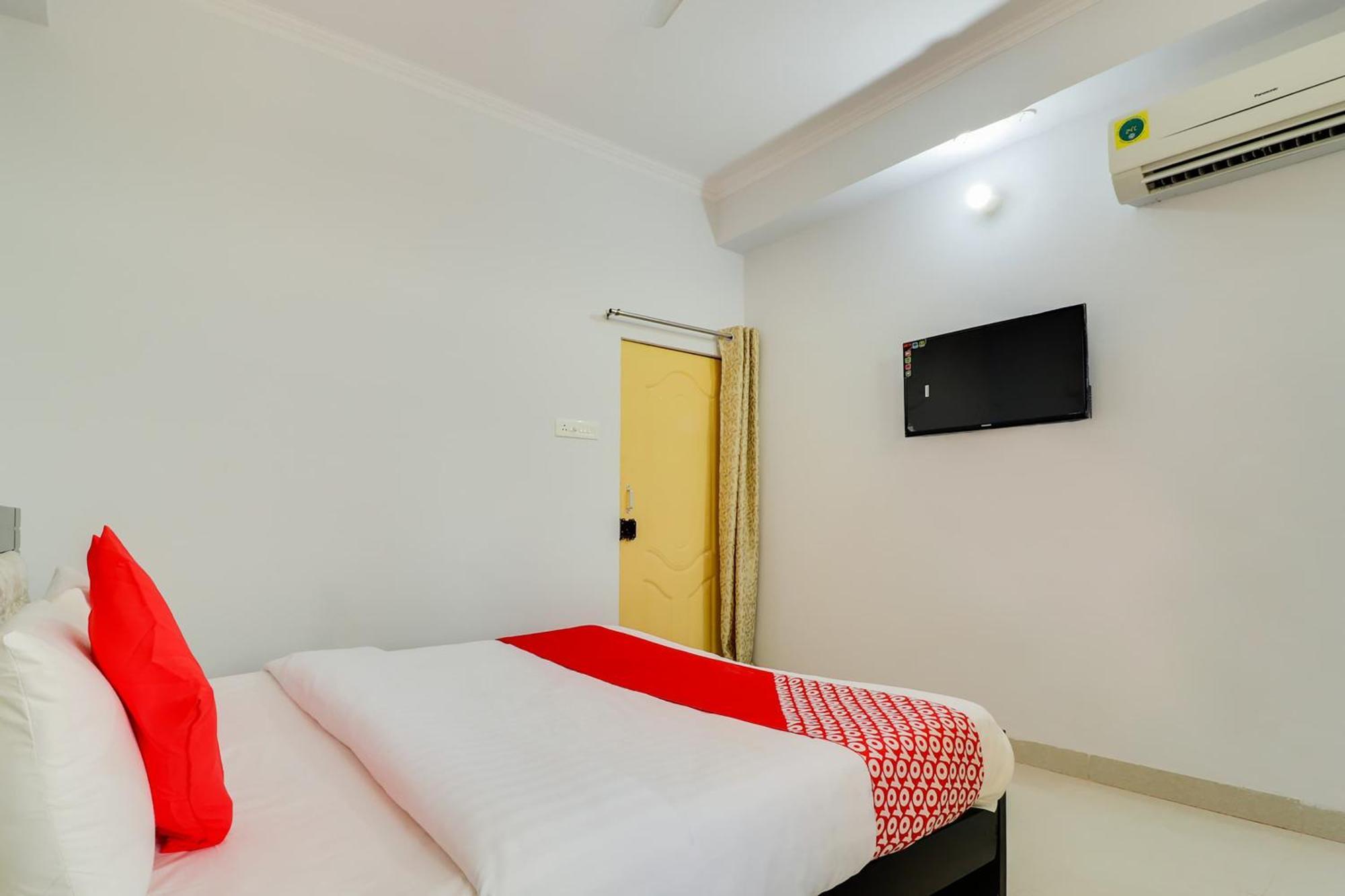 Hotel O Vgs Chinhat Dış mekan fotoğraf