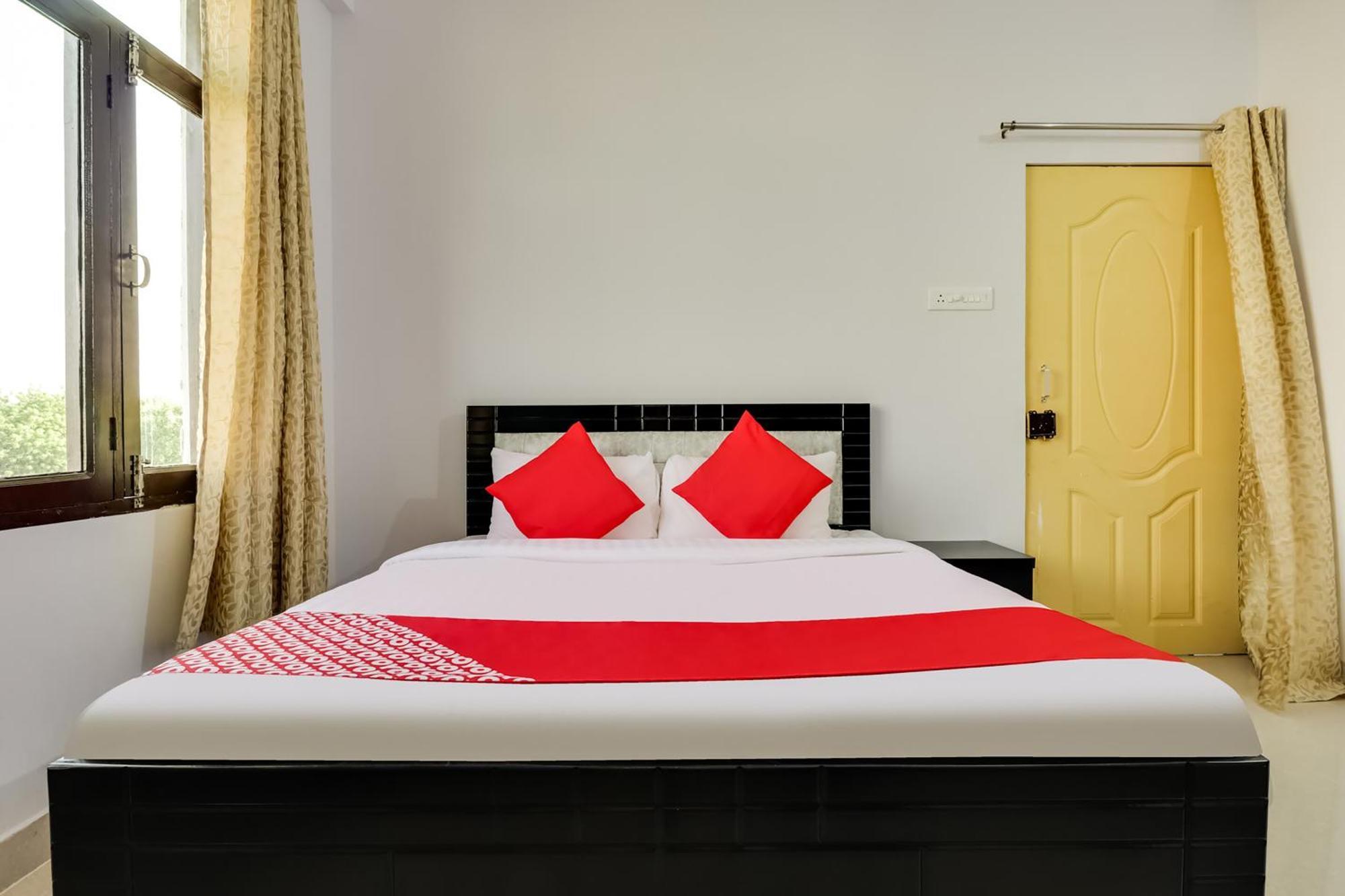 Hotel O Vgs Chinhat Dış mekan fotoğraf