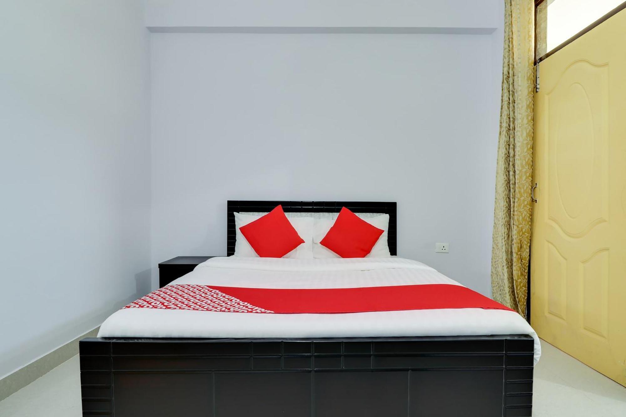 Hotel O Vgs Chinhat Dış mekan fotoğraf