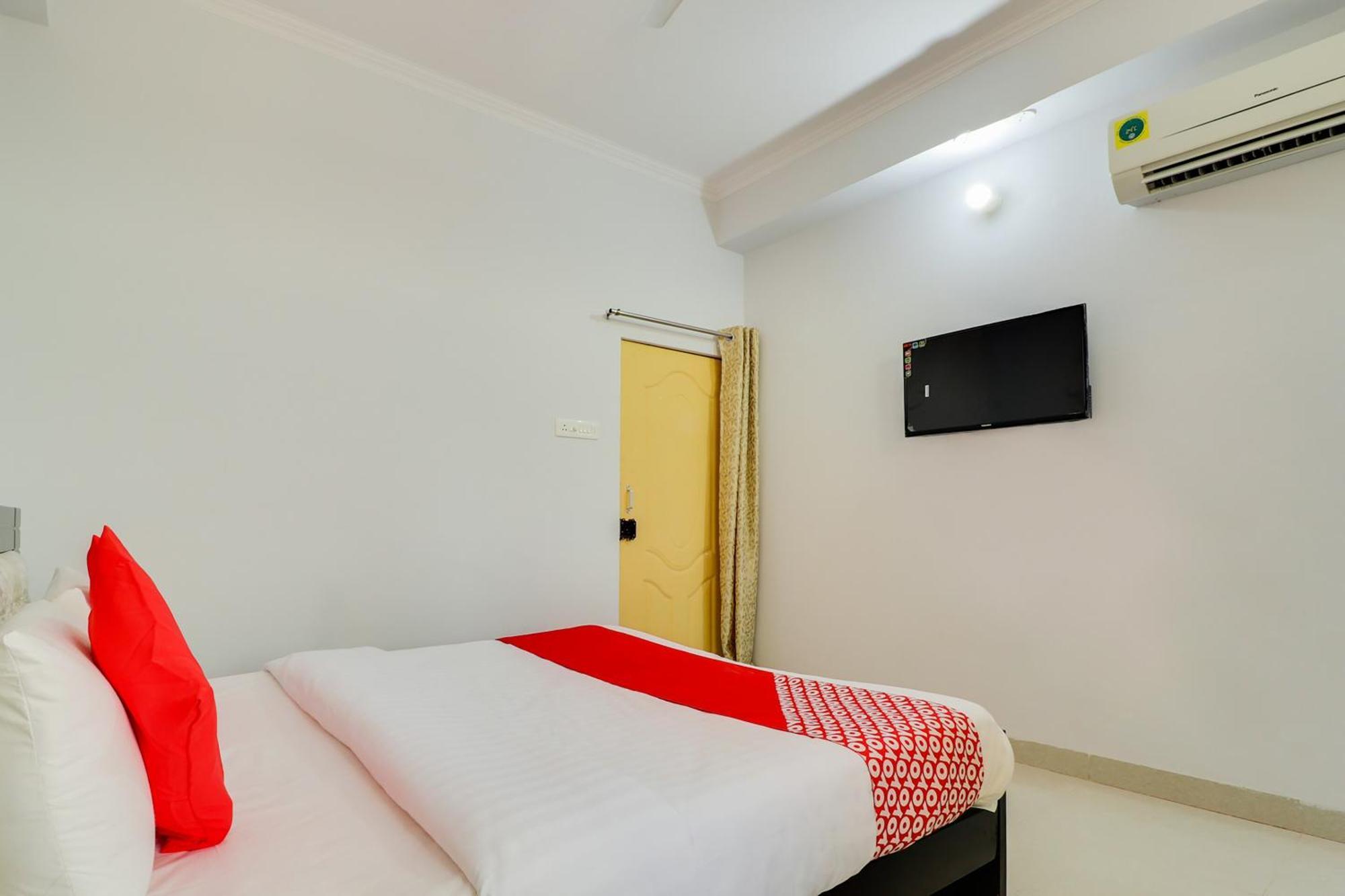 Hotel O Vgs Chinhat Dış mekan fotoğraf